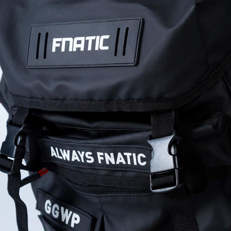 Fnatic スクアッドプロ バックパック「レトロロゴ版」