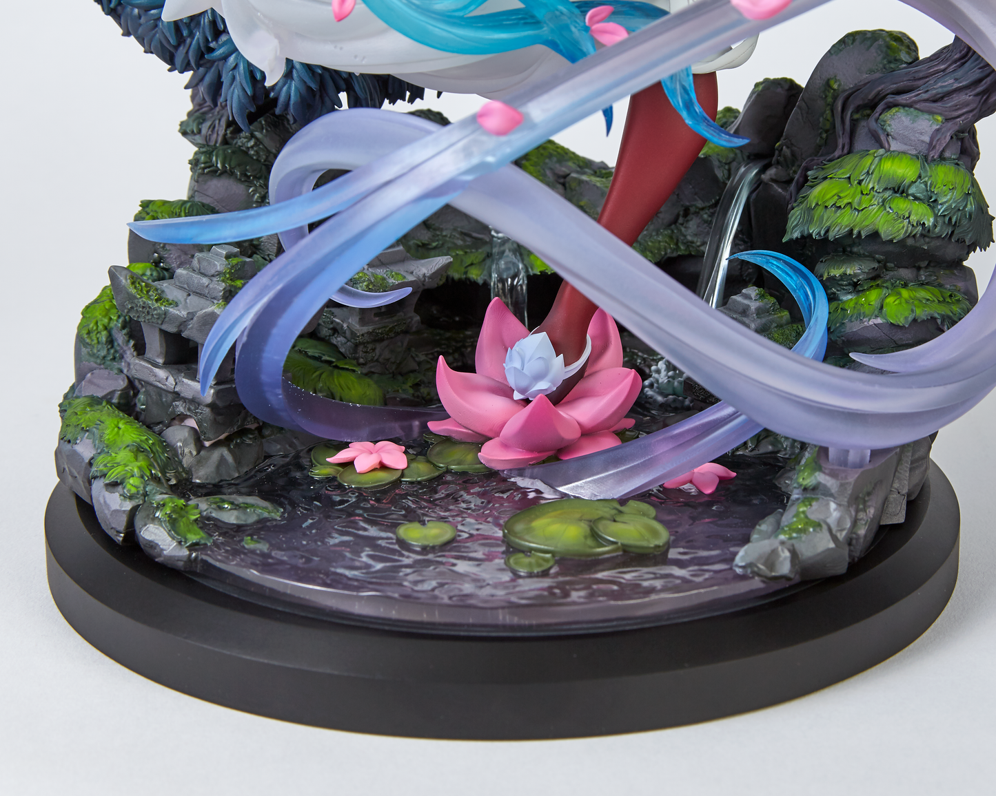 Spirit Blossom Kindred Statue 
