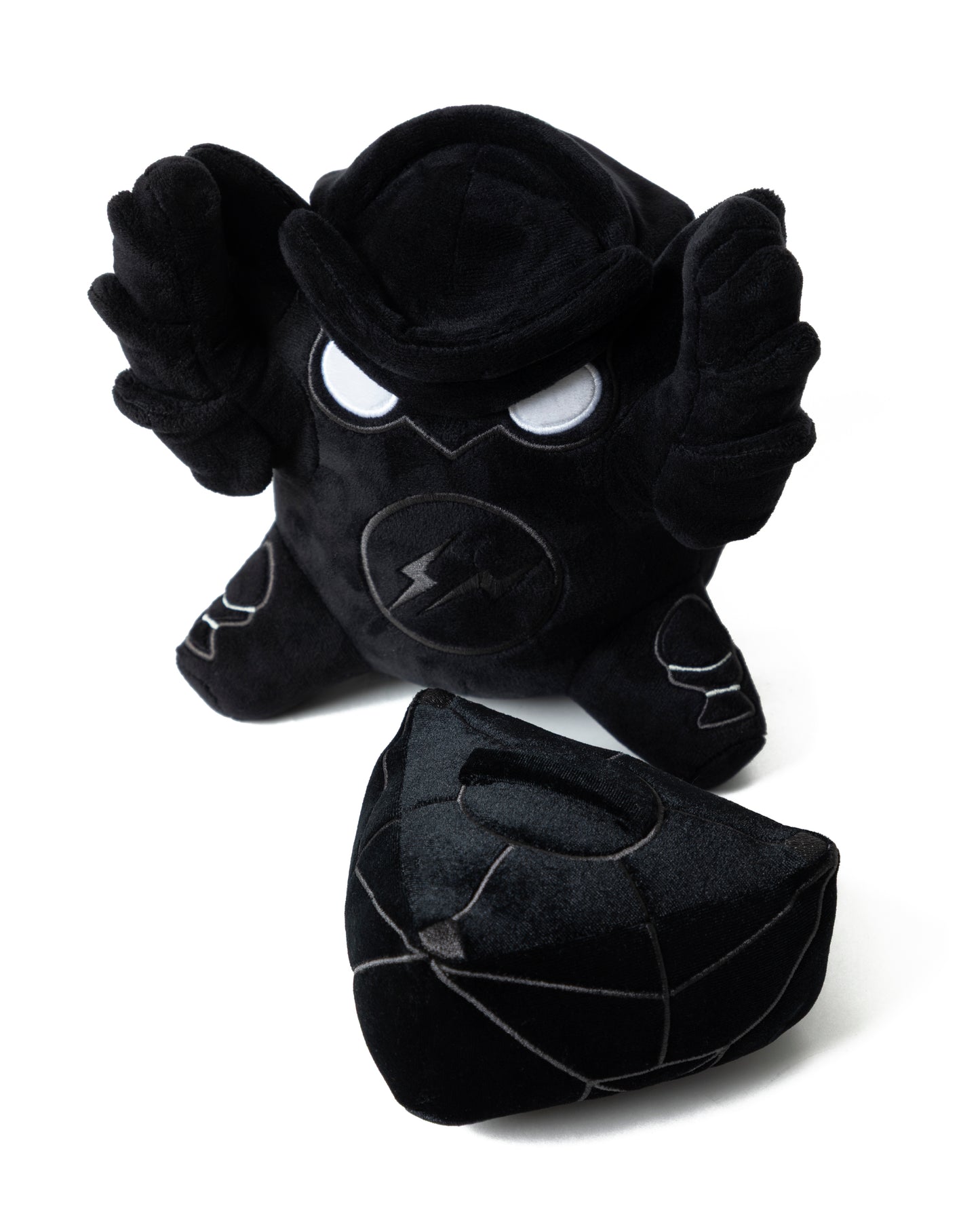 VLRNT // FRGMT WNGMN ぬいぐるみ