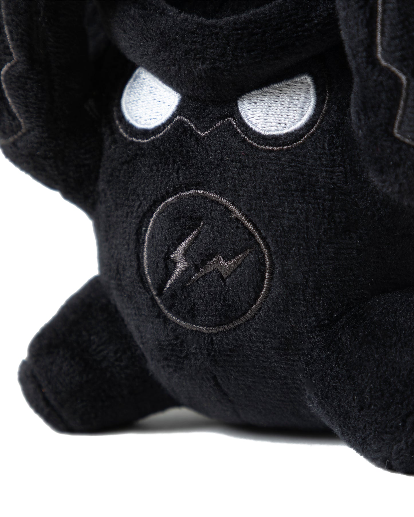 FRAGMENT X VALORANT WINGMAN キーチェーンぬいぐるみ